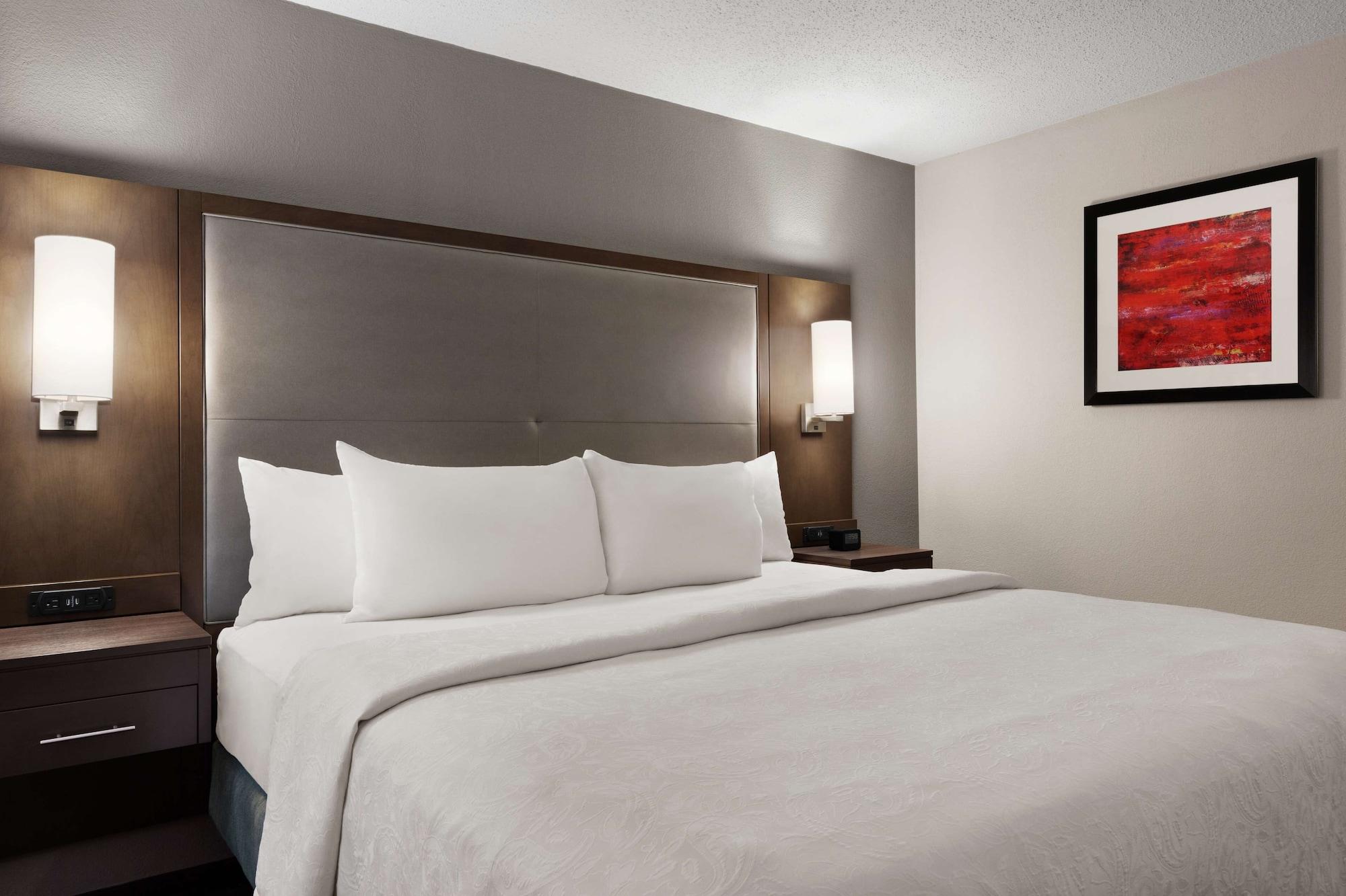 Addison Suites Extérieur photo