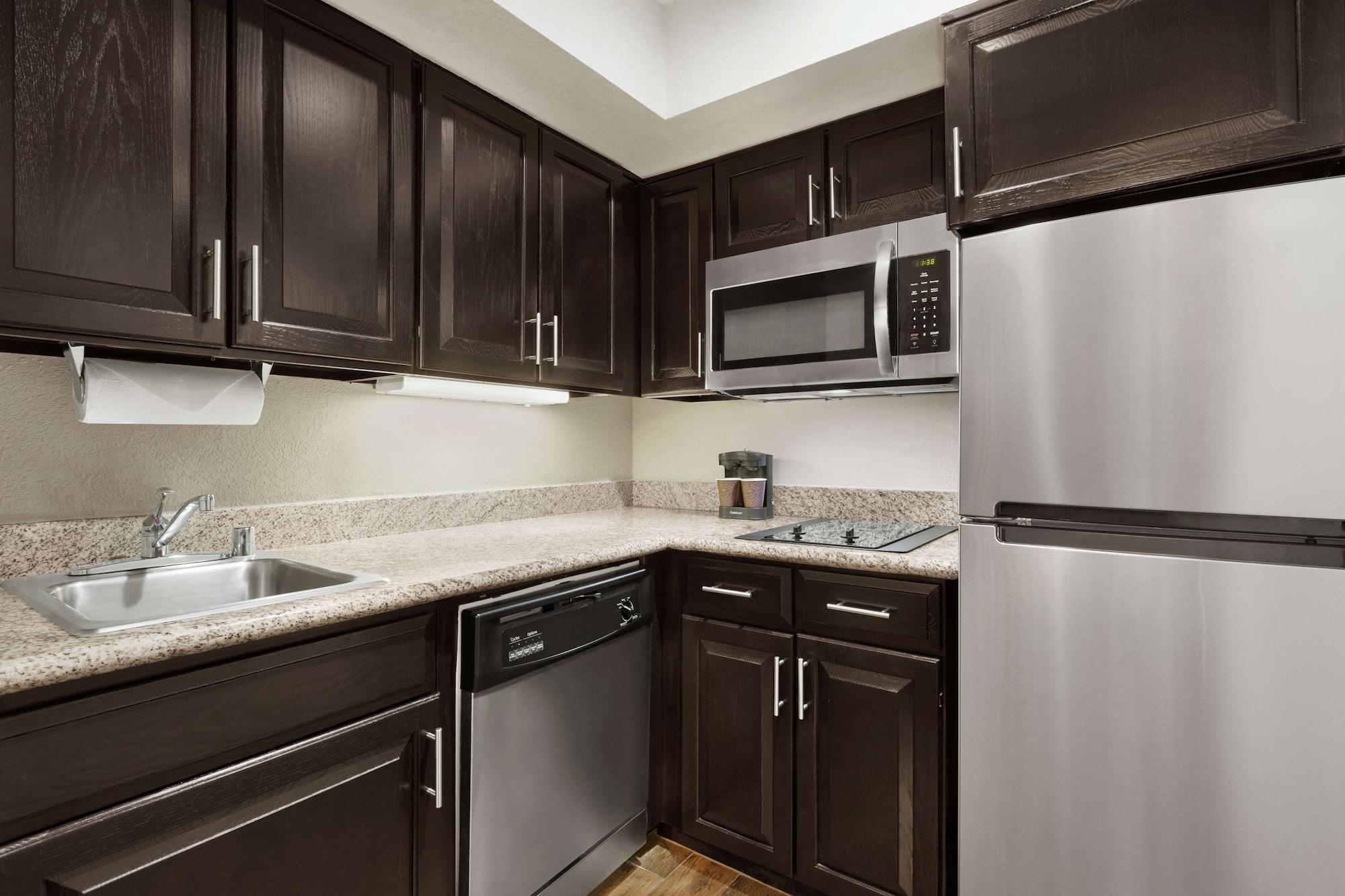 Addison Suites Extérieur photo