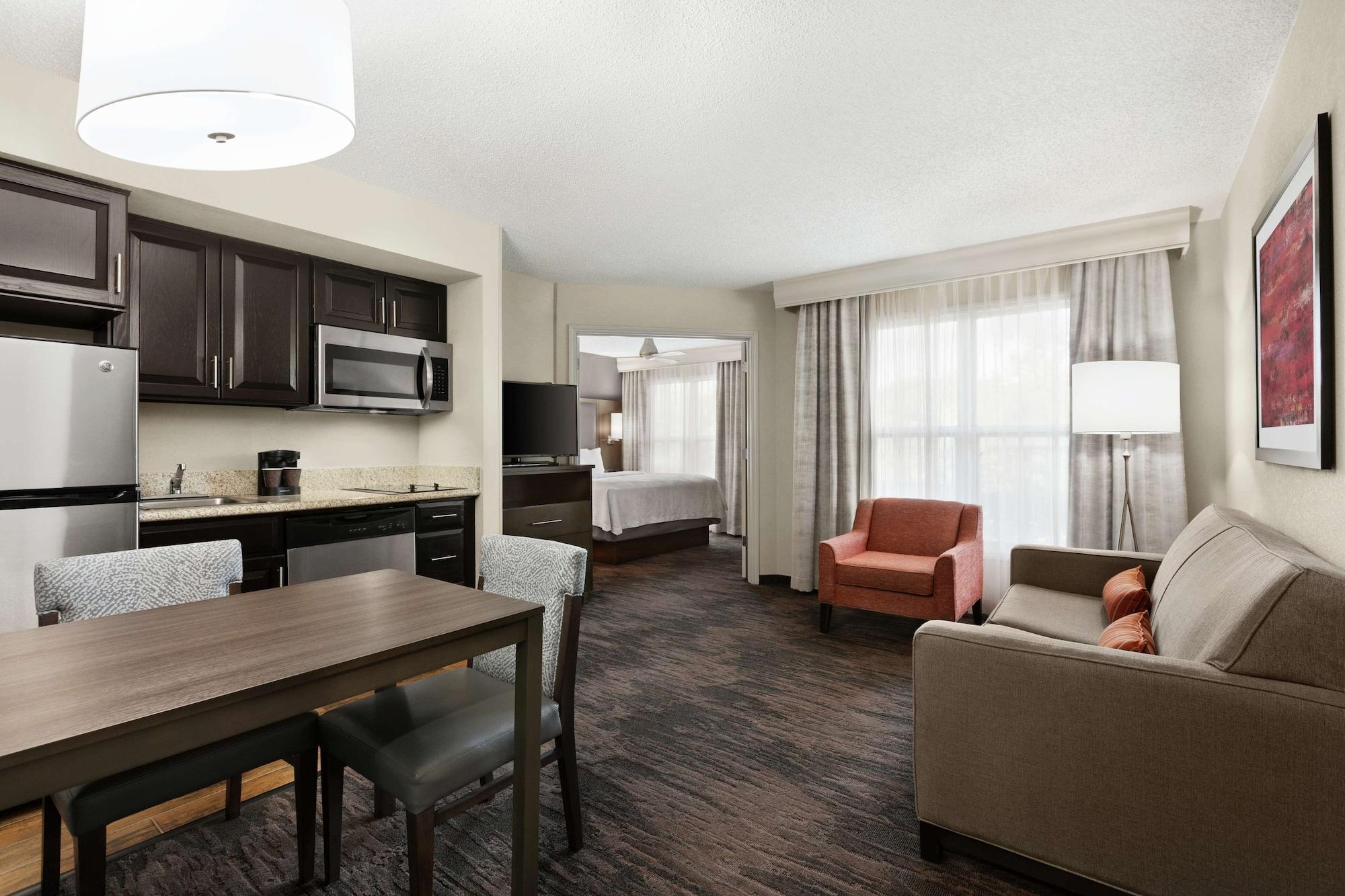 Addison Suites Extérieur photo