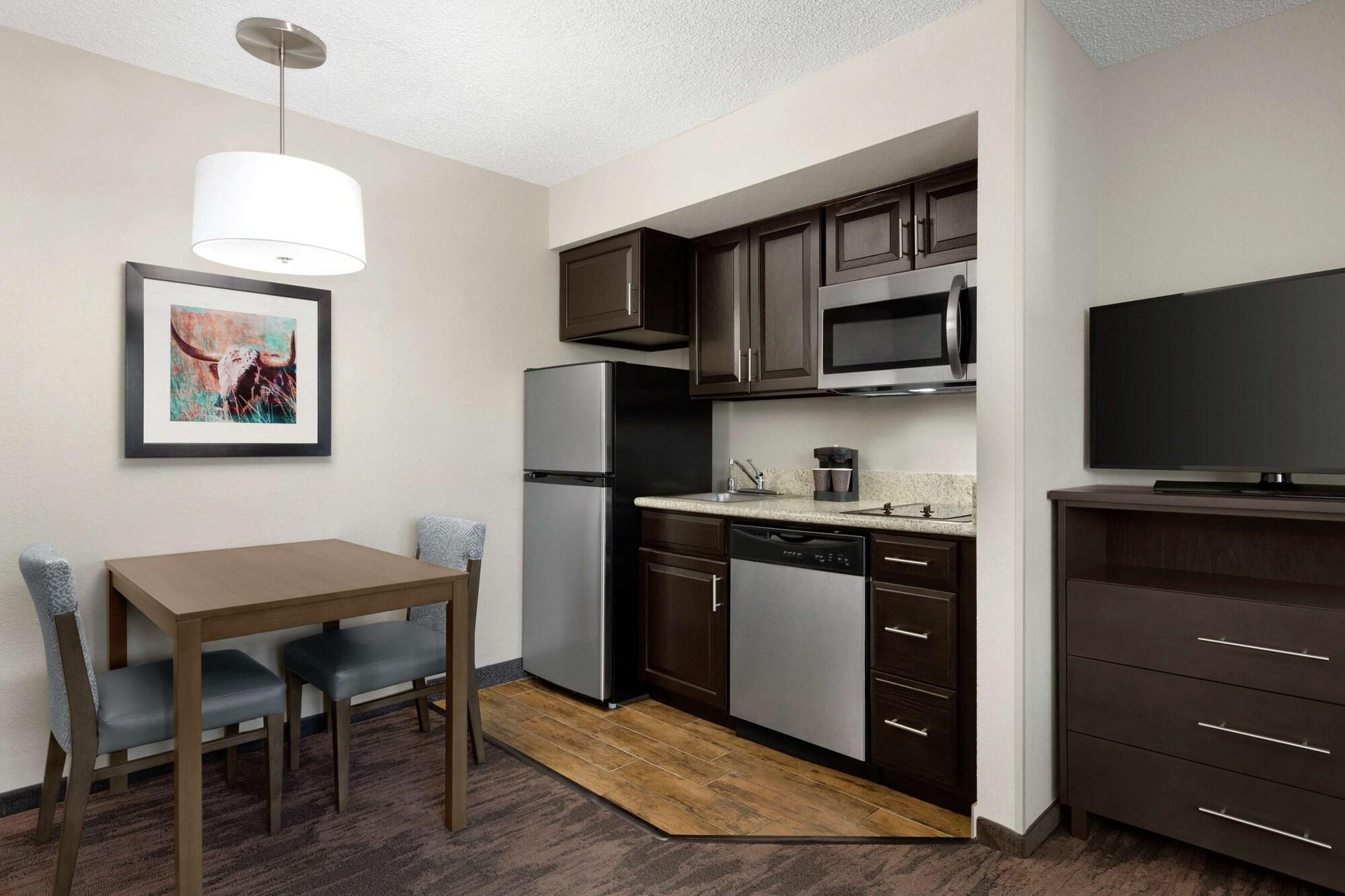 Addison Suites Extérieur photo