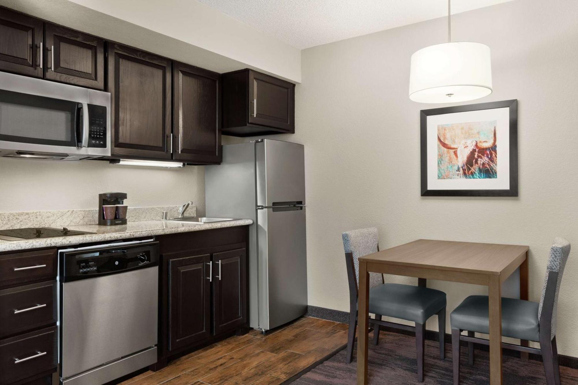 Addison Suites Extérieur photo