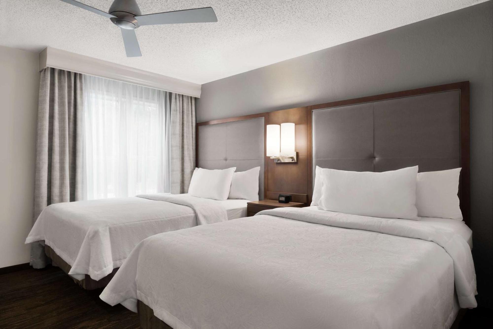 Addison Suites Extérieur photo