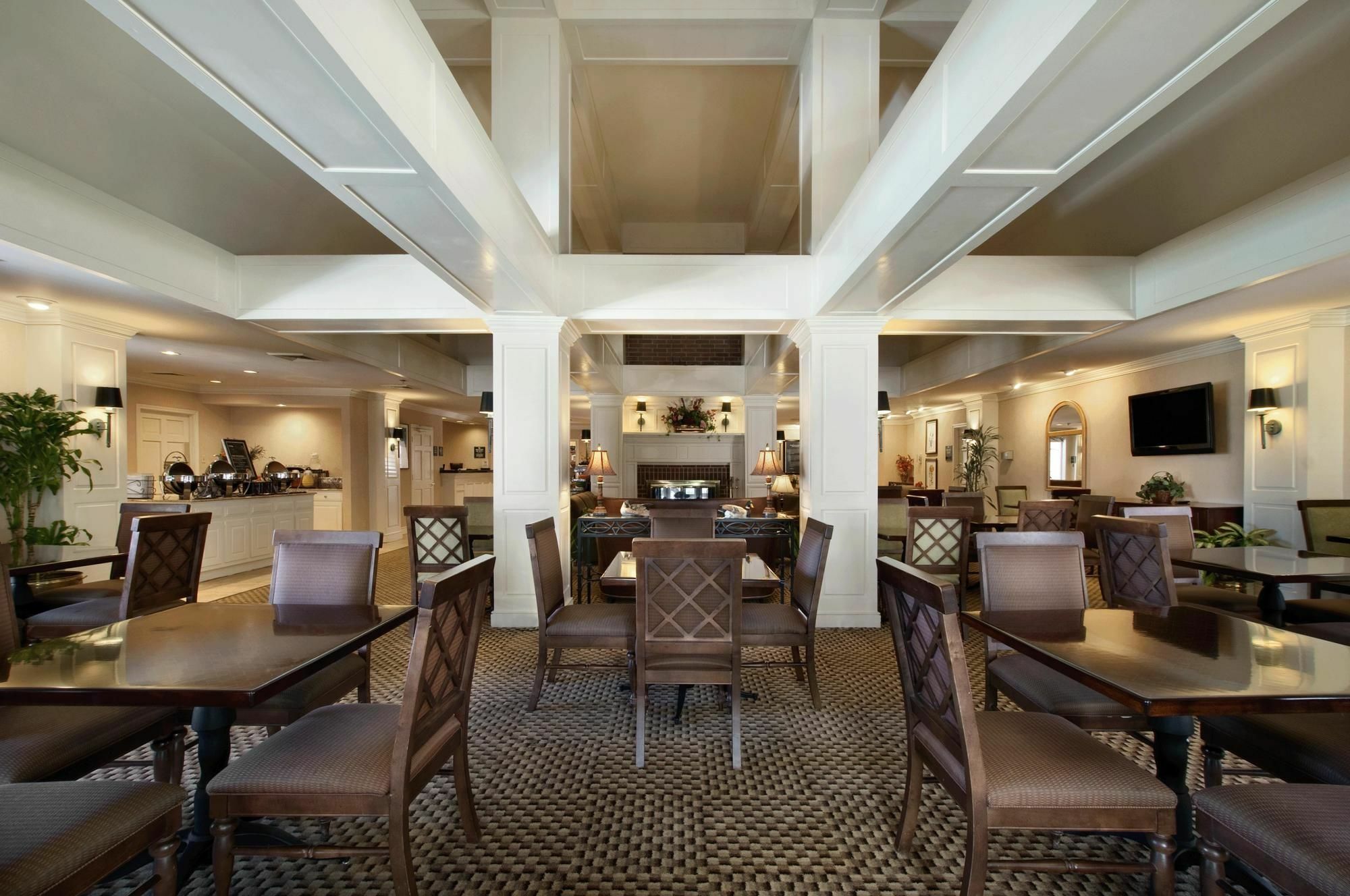 Addison Suites Extérieur photo